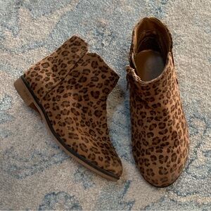 Cat & Jack Leopard Print Kids Boots